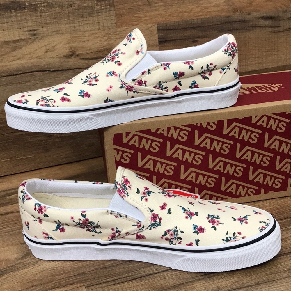 VANS CLASSIC SLIP ON BRAND NEW - Picture 2 of 16